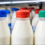 ¿Qué significan los colores azul, rojo y verde en las tapas de leche? Qué significan los colores azul, rojo y verde en las tapas de leche