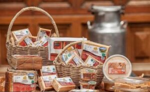 Queso dulce de Urrao el tradicional postre colombiano que se elabora con leche entera