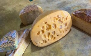 De un queso casero a 50 variedades para bodegas y restaurantes