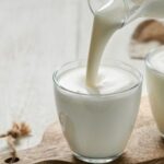 España prepara una norma para el kéfir tras crecer 120% el mercado de fermentados